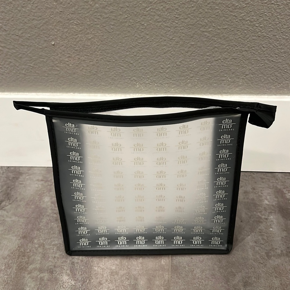 Elta MD makeup bag